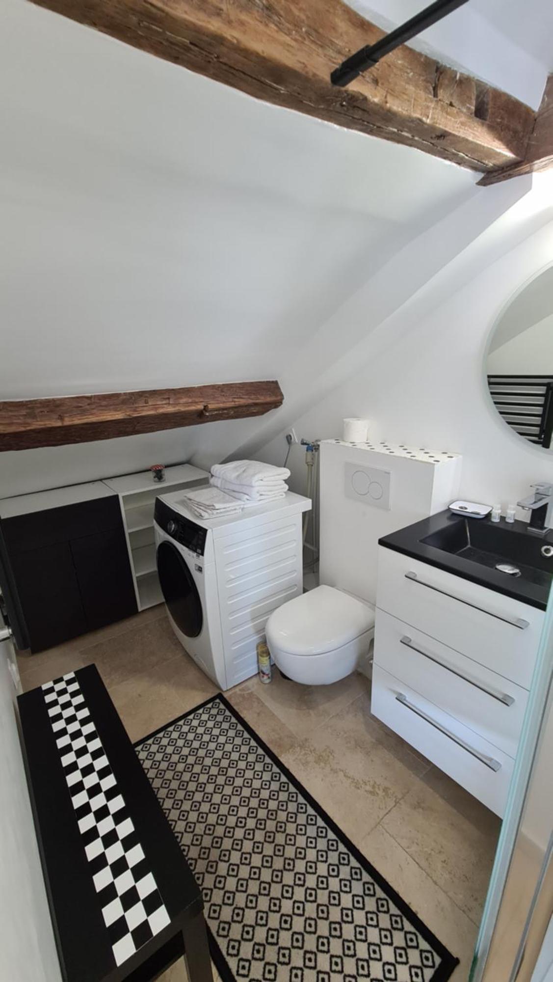 Appartement Coeur De Paris Avec Vue Sur Les Toits Exterior foto